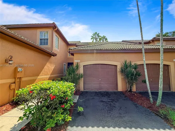 1606 Veracruz Ln, Fort Lauderdale, FL 33327