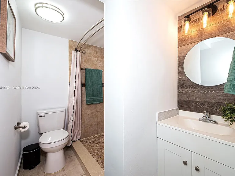 3524 SW 14th St — Photo 6