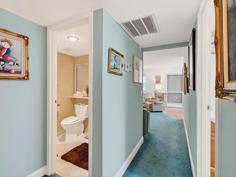 213 Waterford Cir #I — Photo 24
