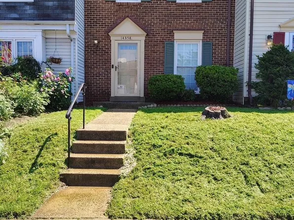 14358 Watery Mountain Ct, Centreville, VA 20120