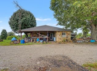 1368 Taylors Chapel Rd, Crossville, TN 38572