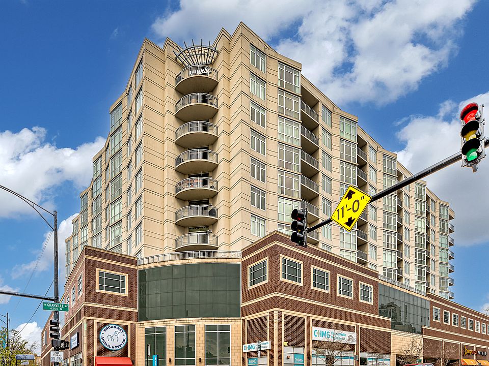 1st image of 1134 W Granville Ave #918