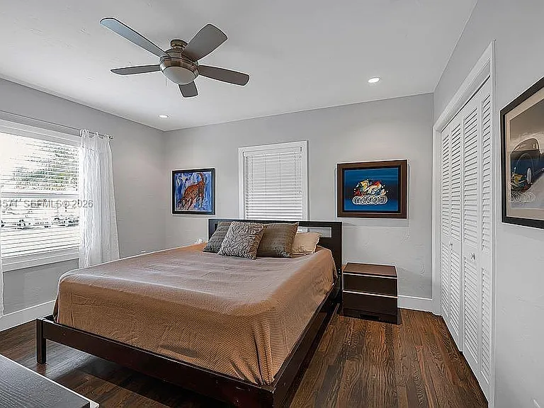 5850 SW 47th St — Photo 13