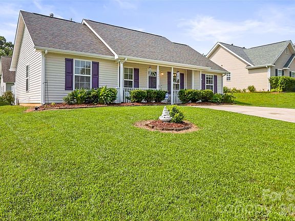 2nd image of 5405 Katherine Ct