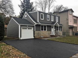 38-56 Vanore Dr, Fair Lawn, NJ 07410
