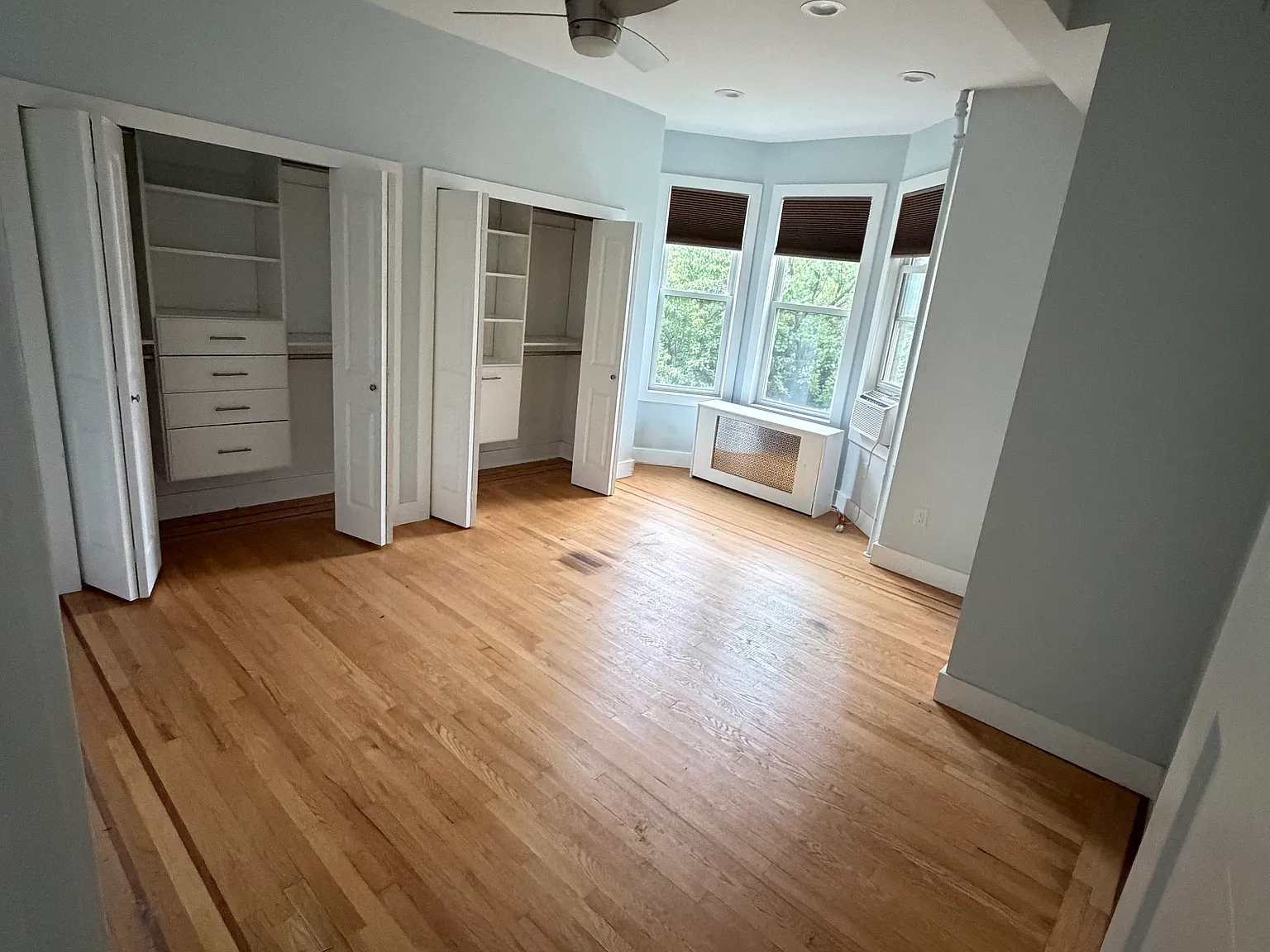 51 Lexington Ave — Photo 1