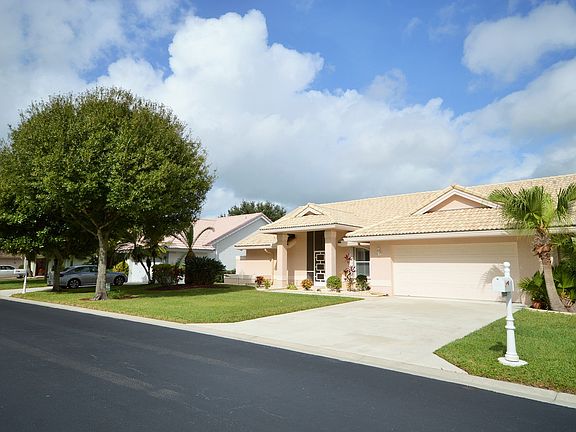 2nd image of 5929 Newport Village Way