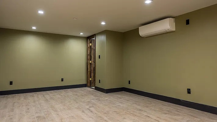 Rented by Nooklyn NYC LLC | media 27