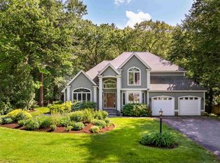 3 Fieldstone Cir, Hampton, NH 03842