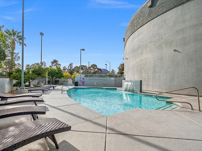 360 E Desert Inn Rd #403 — Photo 39