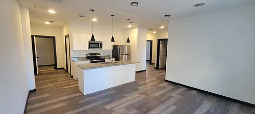 121 Penn Ave Photo 1