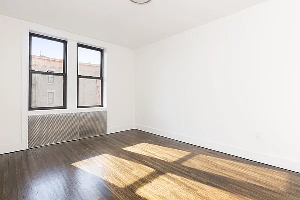 Rented by Bold New York | media 20