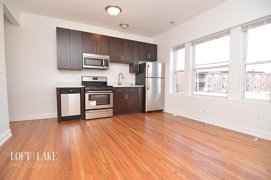 1st image of 4907 W Cuyler Ave