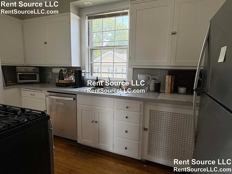1619 Centre St #TOP FLOOR — Photo 14