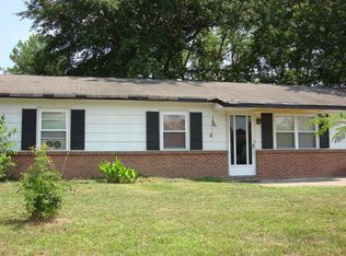 1117 Sword Dr, Chesapeake, VA 23323