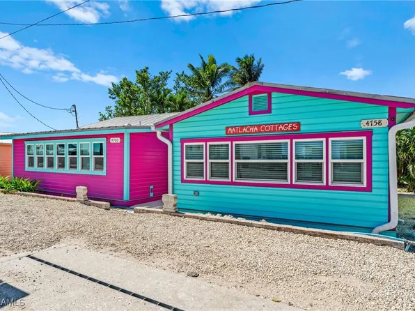 4760 Pine Island Rd NW, Matlacha, FL 33993
