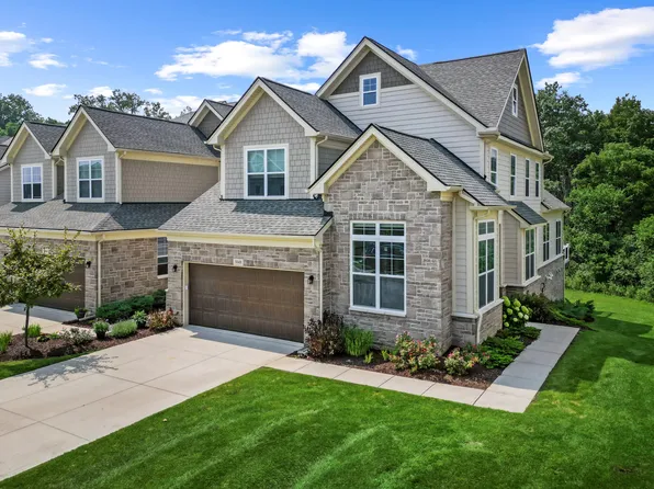 3048 N Spurway Dr, Ann Arbor, MI 48105