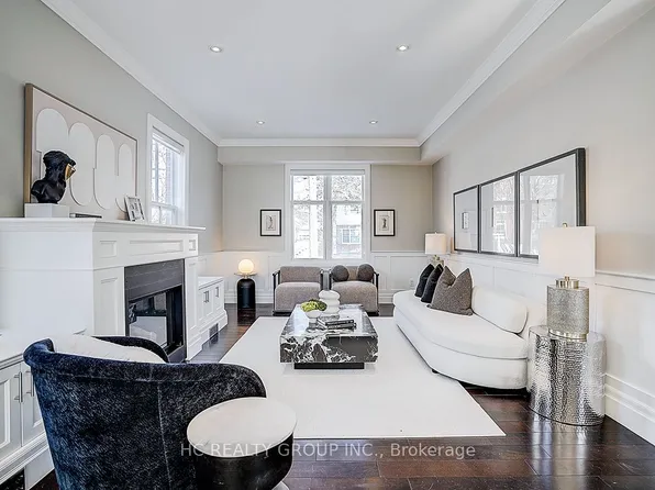 8 Beech St, Markham, ON L3P 2A2