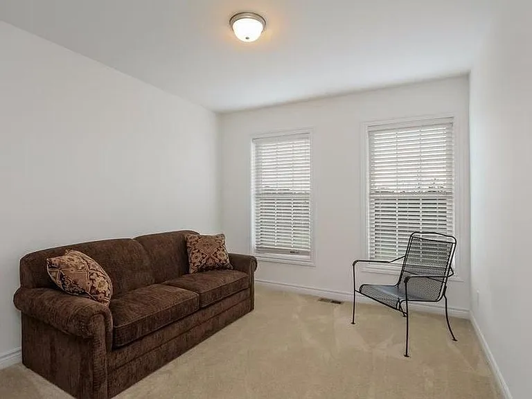 3370 Endsleigh Ln — Photo 27
