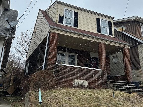 2nd image of 1355 Drey St