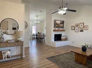 3801 Lofland Ln, Rowlett, TX