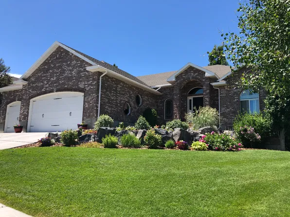 118 S Hidden Valley Rd, Rexburg, ID 83440