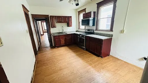 30 Morris St #2 — Photo 7