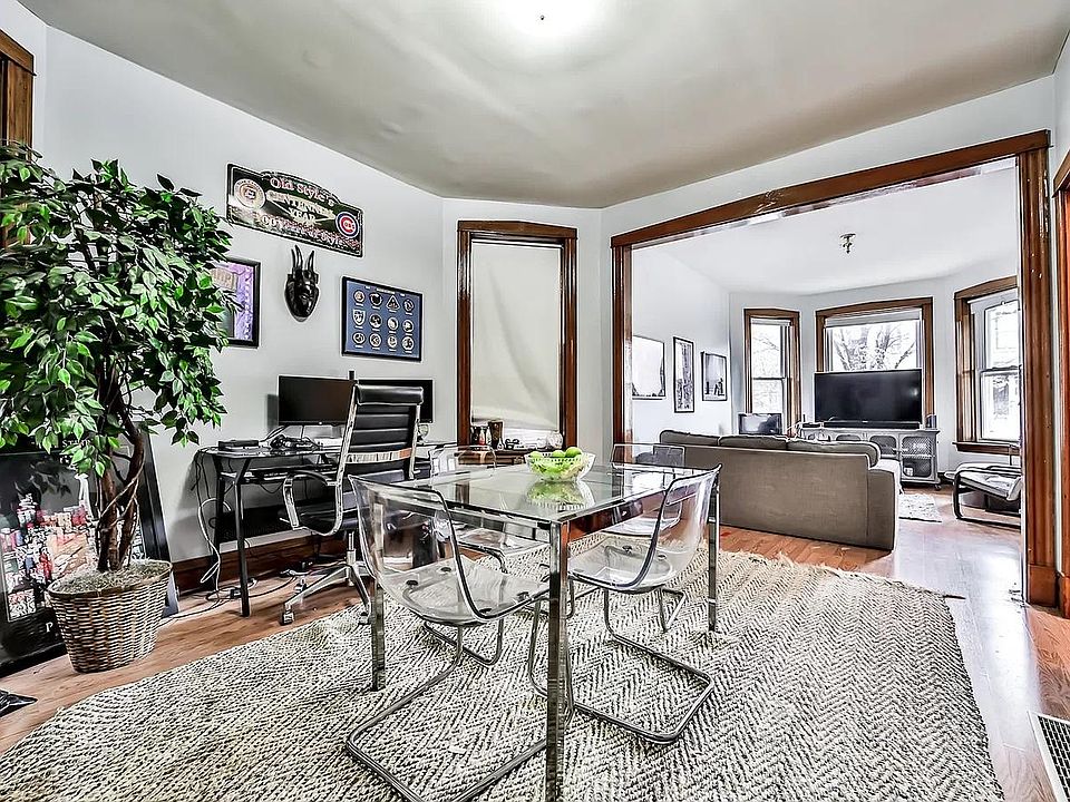 1st image of 2443 N California Ave #1
