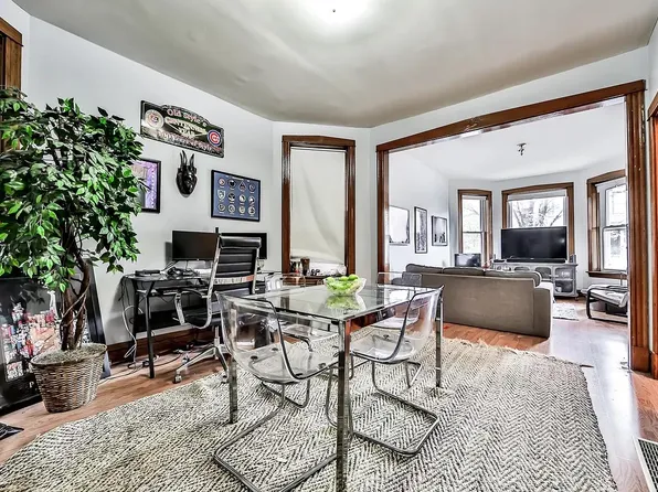 2443 N California Ave #1, Chicago, IL 60647