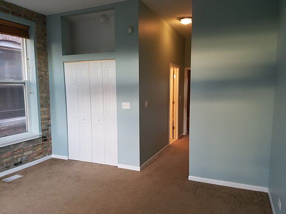 3rd image of 4106 S Cottage Grove Ave APT 3