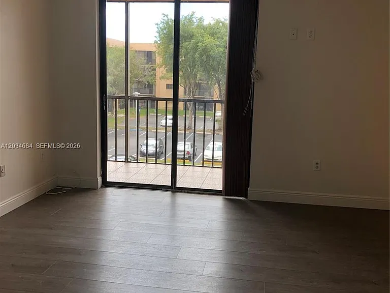 8400 SW 133rd Avenue Rd #324 — Photo 9