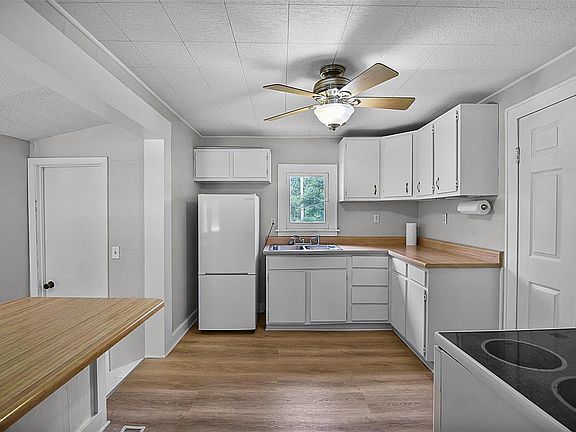 4th image of 505 Plum St