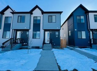 628 NW Cornerstone Blvd NE, Calgary, AB T3N1J6