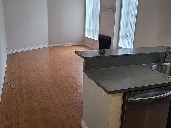 4th image of 6522 La Mirada Ave APT 206