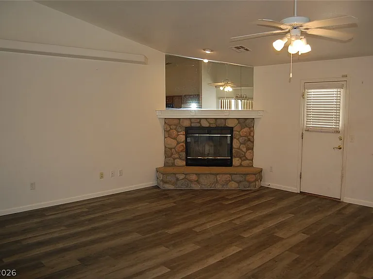 4911 E Ridgewood Dr — Photo 7