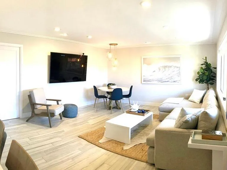 644 Manhattan Beach Blvd #11 — Photo 4