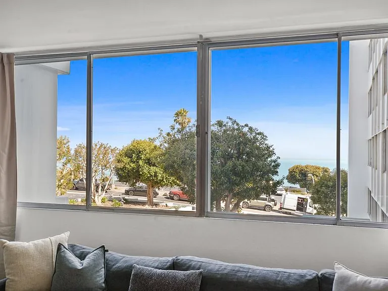 17352 W Sunset Blvd #204 — Photo 18
