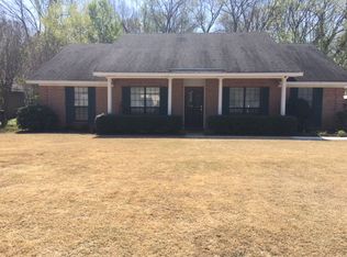 825 Sweet Ridge Rd, Prattville, AL 36066
