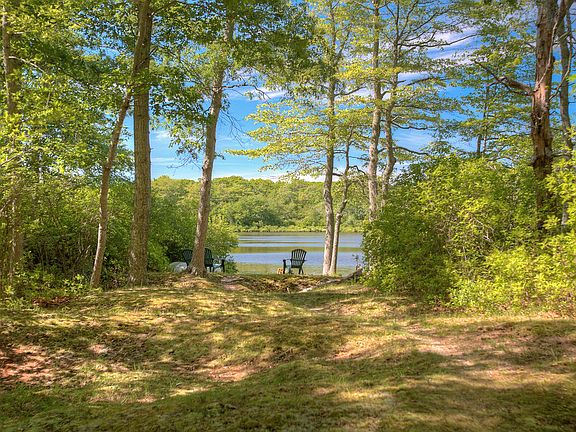 3rd image of 27 Lower Seven Ponds Road