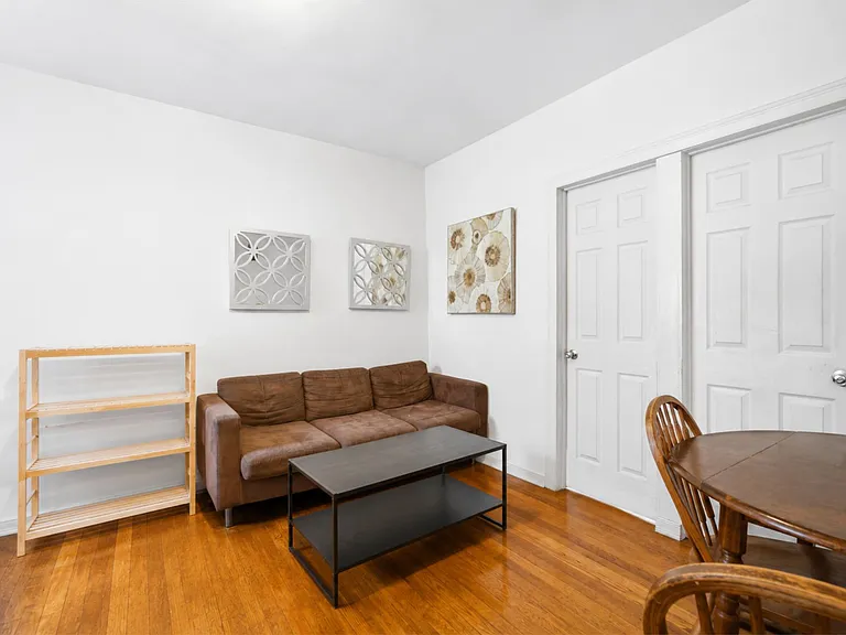 205 W 103rd St #3E — Photo 2