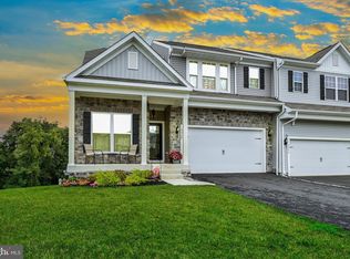 4268 Blackburn Dr, Stewartstown, PA 17363
