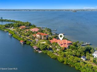 467 Spoonbill Ln, Melbourne Beach, FL 32951