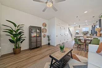 Lat Twenty7 Townhomes — Photo 55