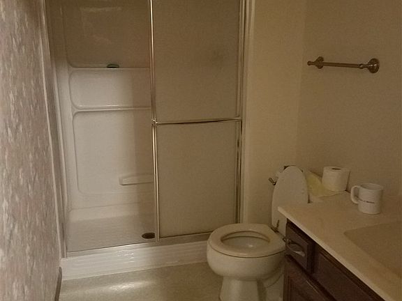 4th image of 66511 Pioneer St