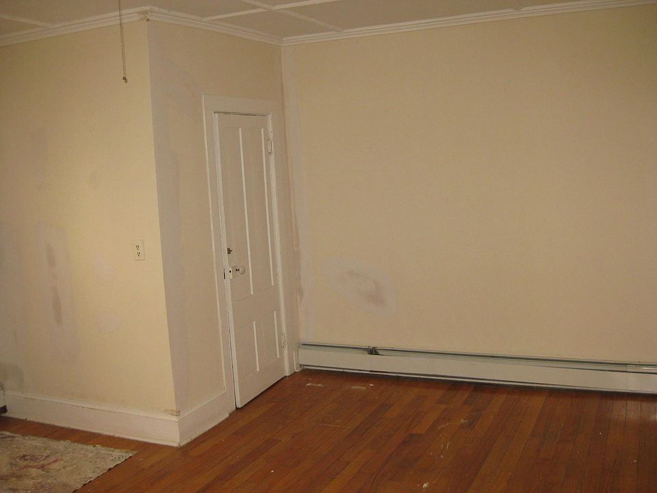 1st image of 123 Church St #1