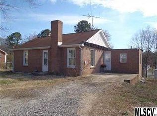 1818 18th St NE, Hickory, NC 28601