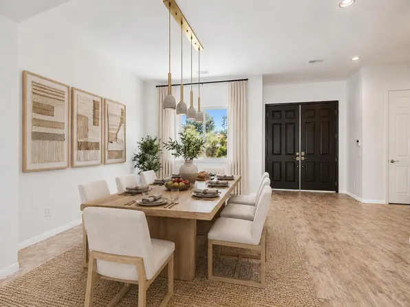 32 Calais Cir, Rancho Mirage, CA 92270