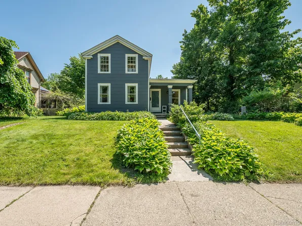306 E Cross St, Ypsilanti, MI 48198