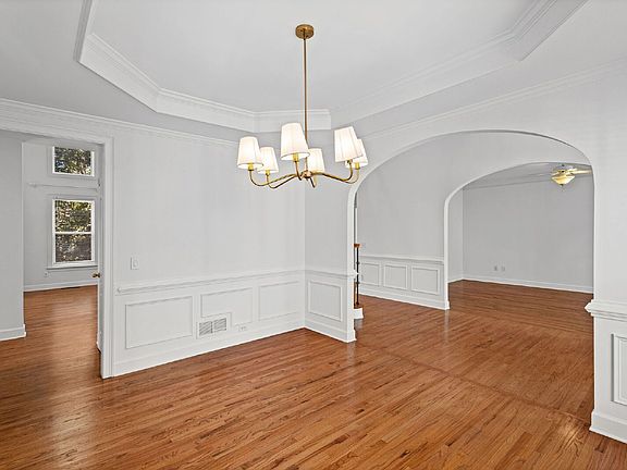 5th image of 12717 Waterside Dr