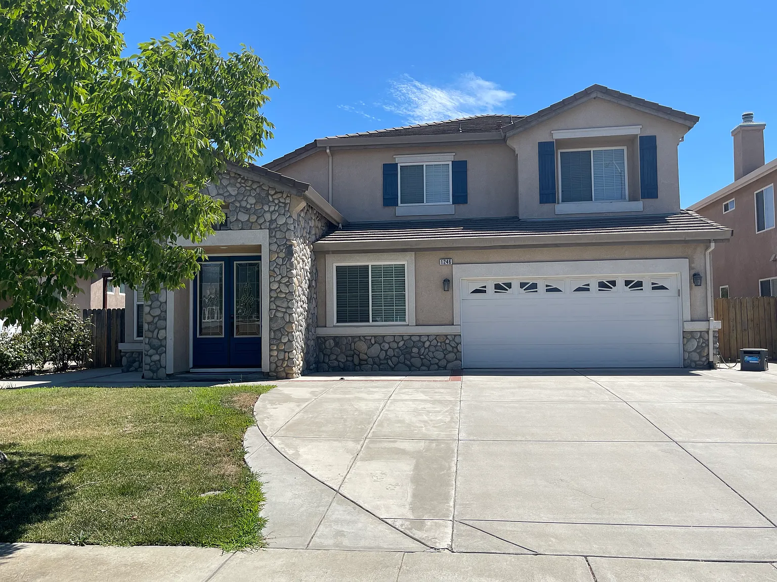 1246 Poppy Hills Ln — Photo 1